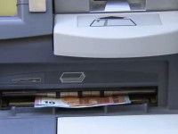 Bankat dhe paratë