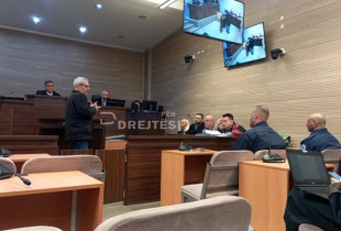 “Kam parë copa të trupit duke fluturuar”, dëshmon i mbijetuari i masakrës së Dubravës