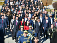 Vjosa Osmani - Albin Kurti - Glauk Konjufca - Prekaz