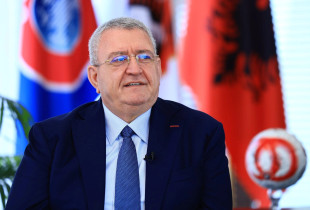 Kryetari i Federatës Shqiptare të Futbollit (FSHF), Armand Duka
