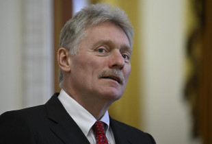 Dmitry Peskov -zedhenes i Kremlinit
