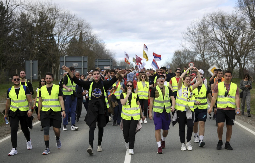 protesta serbi
