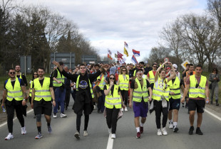 protesta serbi