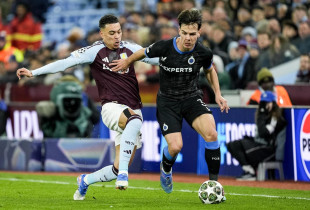 Gjysma e ekipeve të Premier Leagues po e përcjellë Jasharin