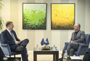 Besnik Bislimi dhe Peter Sorensen
