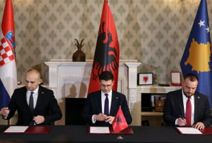 Deklarata për aleancë ushtarake