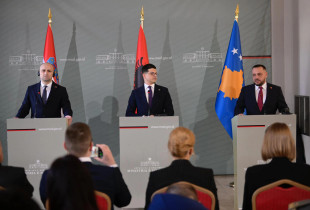 Nënshkrimi i Deklaratës për aleancë ushtarake
