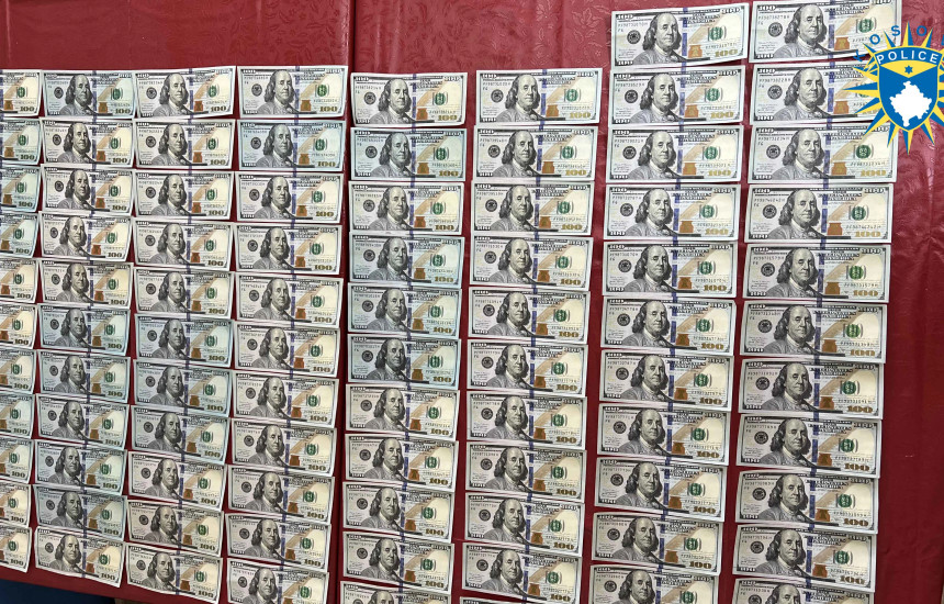 Dollarë të falsifikuar