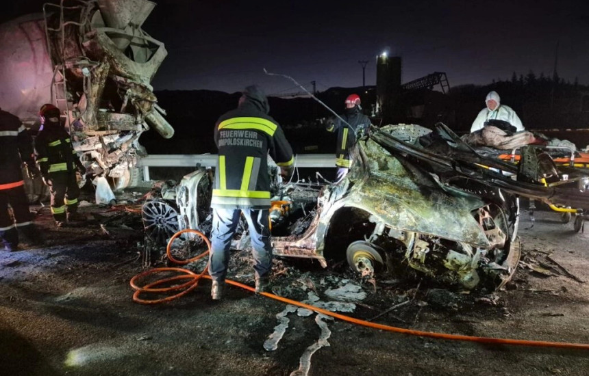 Katër të rinj vdesin në një aksident në Fushë-Prezë