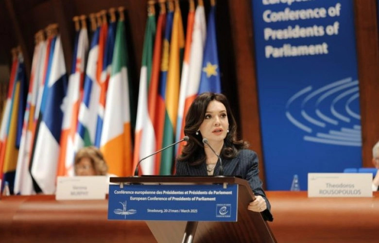 Ministrja e Jashtme e Shqipërisë viziton ish-presidentin Thaçi sot në Hagë