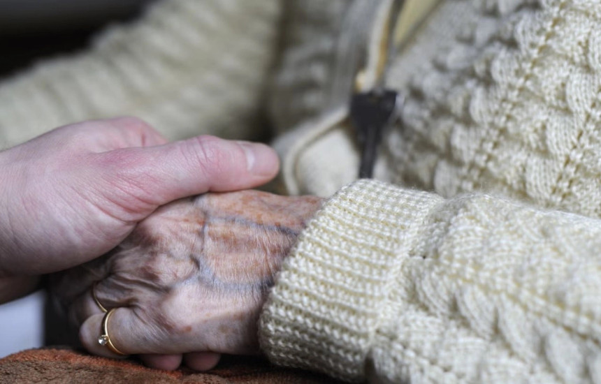 Te moshuarat - duart