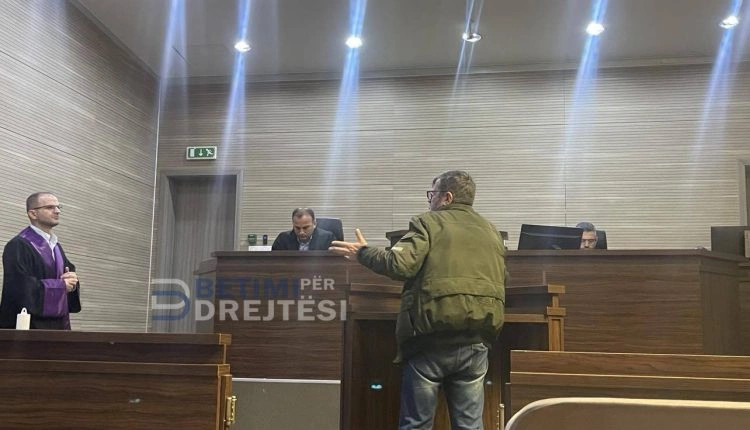 “I përgjakur e me dhëmbë të thyer”, dëshmitari thotë se Joliq e kishte rrahur bashkë me dy të tjerë