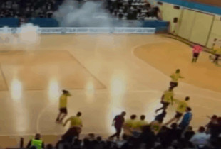 Skandali në ndeshjen e hendbollit nga huliganët serbë, flet lojtari gjerman