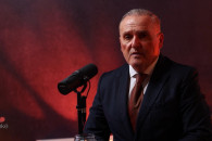 Veton Surroi