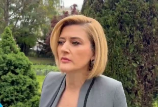 Mimoza Kusari-Lila