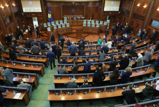 Tentimi i 12-të për konstituim të Kuvendit (Foto: Driton Paçarada)