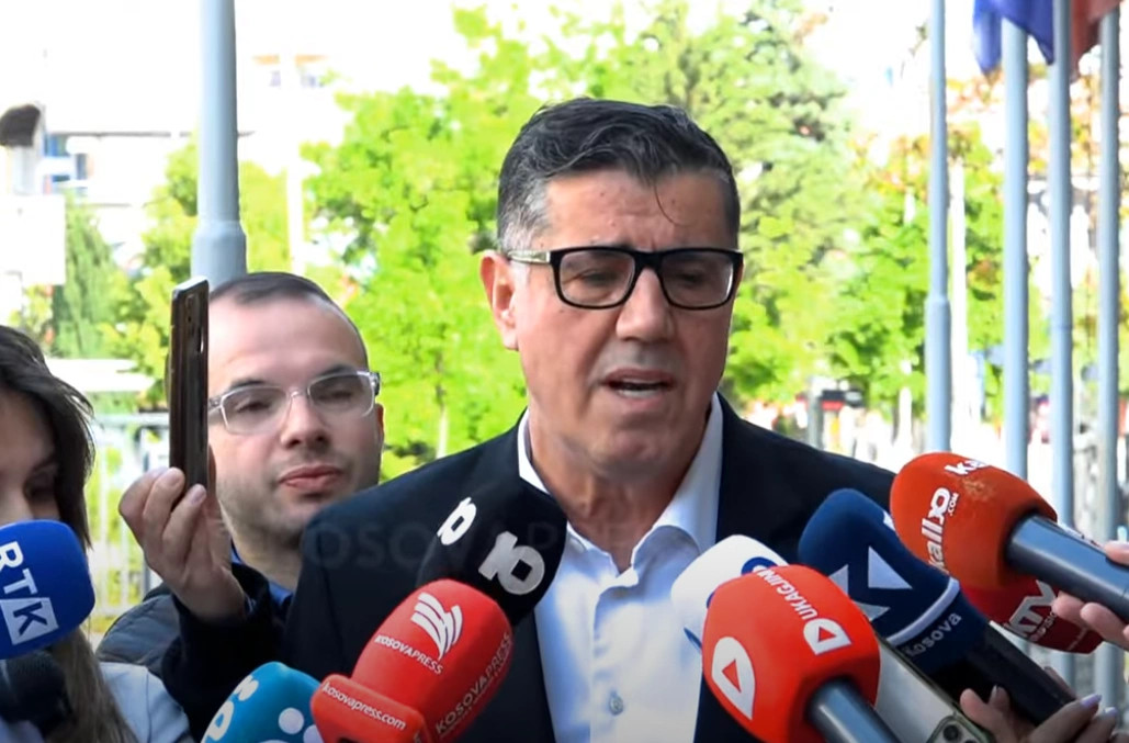 Haziri: Vendimet që i takojnë politikanëve nuk duhet t’i delegohen Kushtetueses