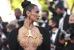 Bella Hadid