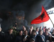 Protesta e OVL-UÇK kundër Ekaterina Trendafilovas (Foto: Driton Paçarada)