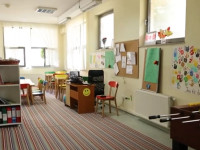 Qendra ditore që largon fëmijët nga rruga dhe i kthen në shkolla