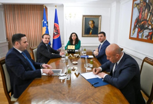 Takime konsultative