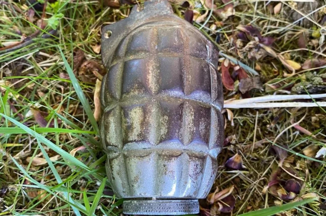 Gjendet një mjet i pashpërthyer në një pyll të Suharekës