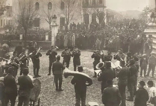 Festimi i krimeve në sheshin e Prishtinës