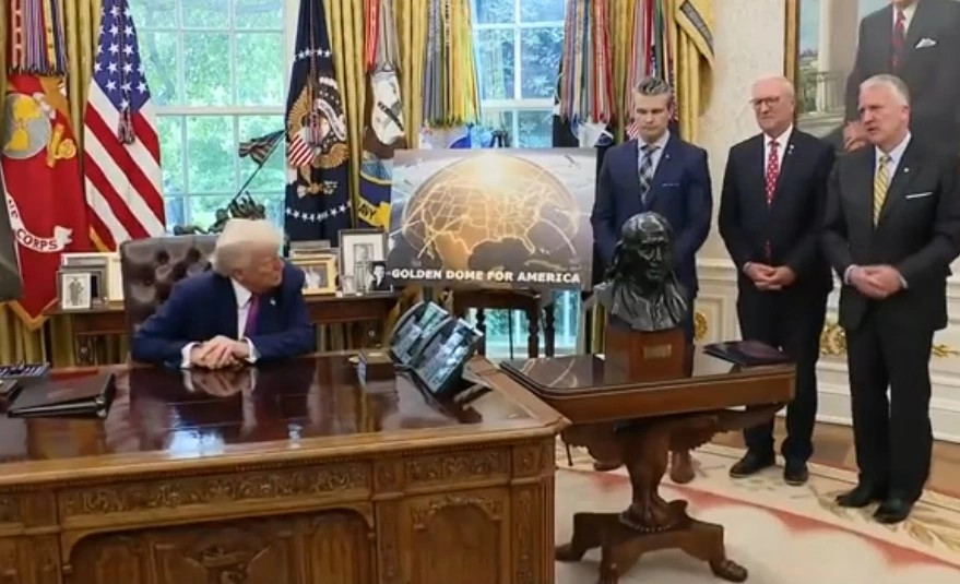 trumpi-zbulon-planet-per-sistemin-e-mbrojtjes-raketore-kupola-e-arte