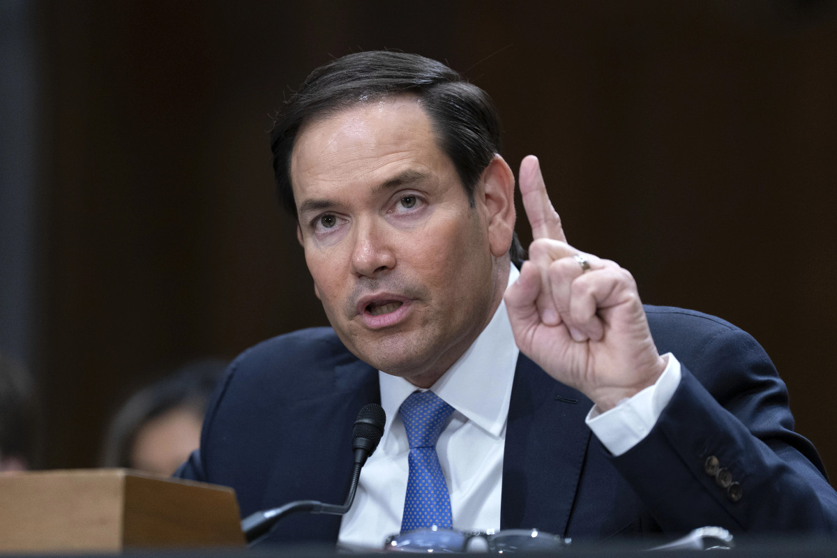 rubio-flet-per-mundesine-e-nje-lufte-civile-ne-siri