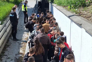 Finalja nis me mëngjes në Mitrovicë, radhë të gjata për bileta