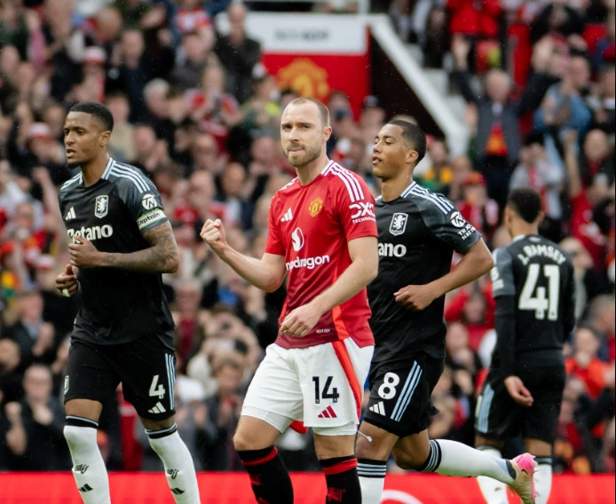 Unitedi e lë Aston Villan jashtë Championsit