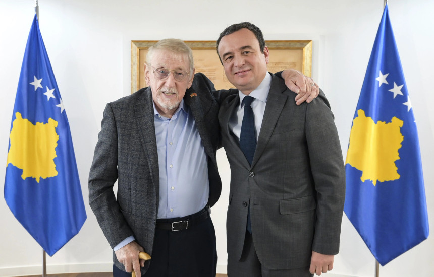 Albin Kurti dhe William Walker