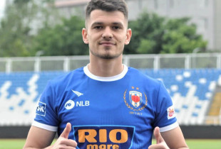 Ardian Muja