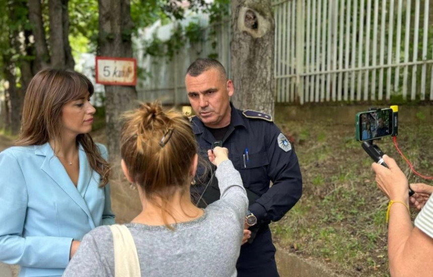 Ministrja në detyrë e Drejtësisë e Kosovës, Albulena Haxhiu, më 23 maj vizitoi Mitrovicën e Veriut për të biseduar për këtë çështje me përfaqësues të Policisë dhe të Prokurorisë.