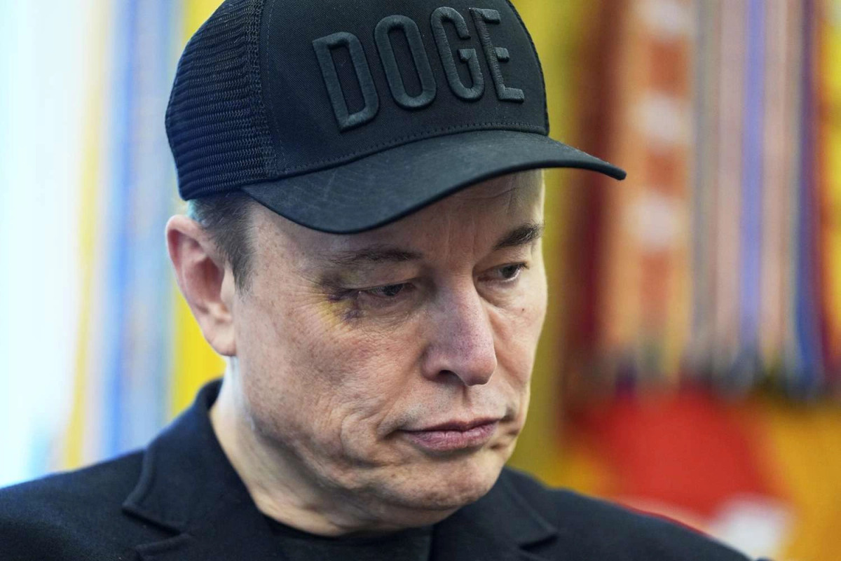 Aksionarët e Teslas miratojnë pakon rekorde të pagës për Muskun