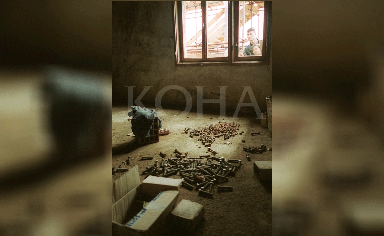 Prekaz, 11 mars 1998 (Foto: Alban Bujari)