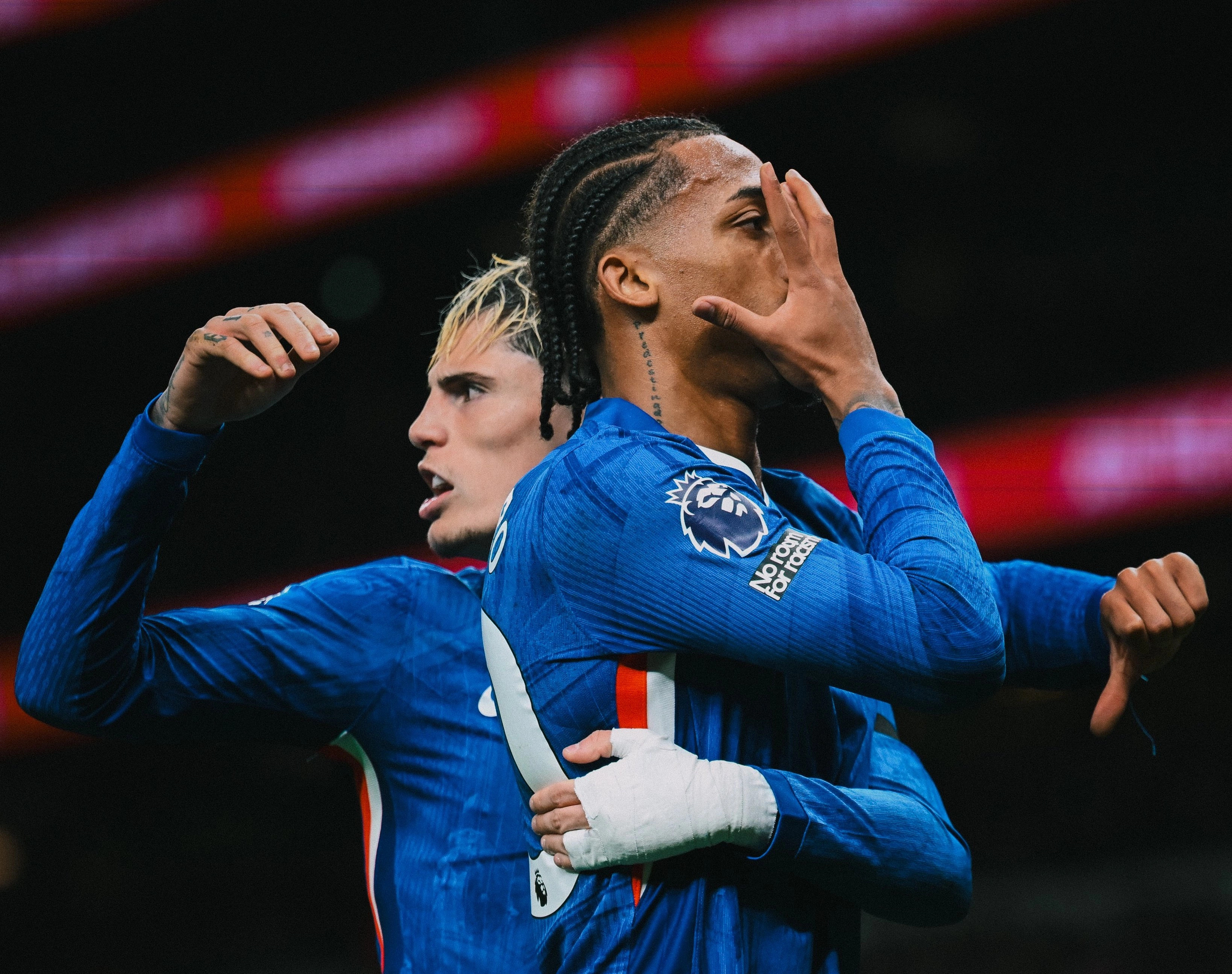 Chelsea fiton derbin ndaj Tottenhamit