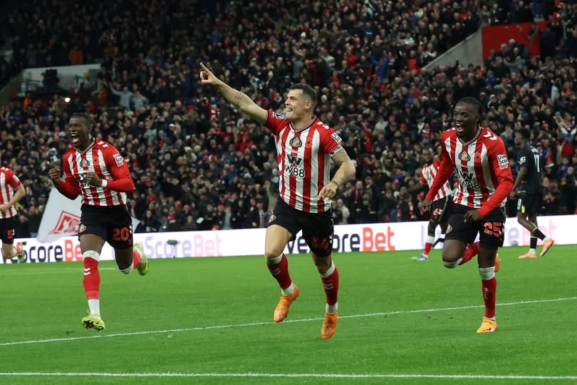 Xhaka realizon gol në barazimin e Sunderlandit