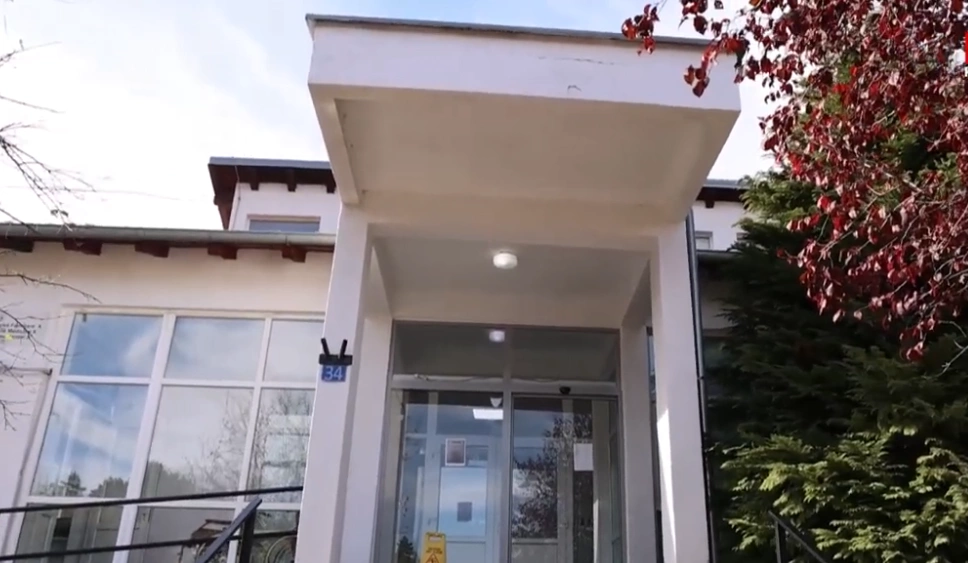 Qytetarët e Prishtinës s’mund të zgjedhin mjekun familjar përmes e-Kosova