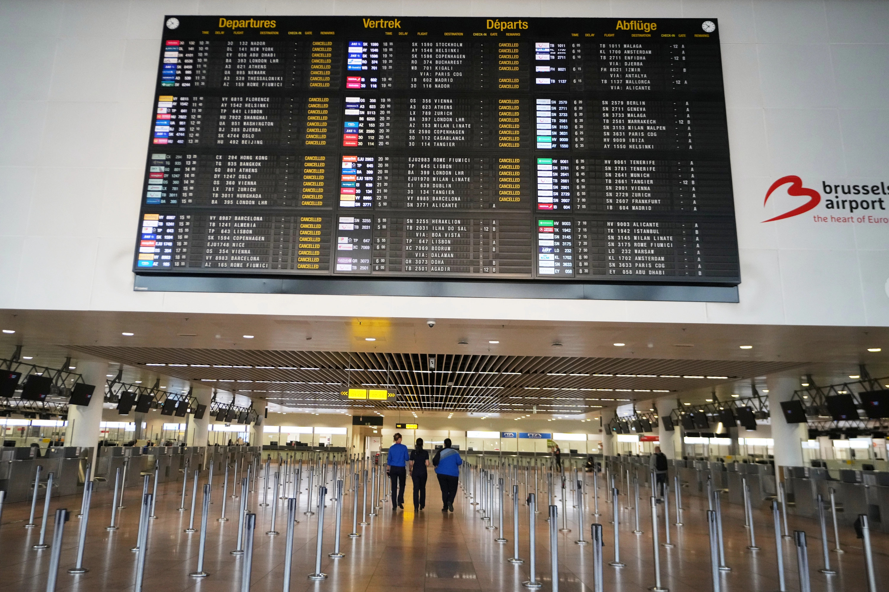 Mbyllet Aeroporti i Brukselit pas raportimit për dronë