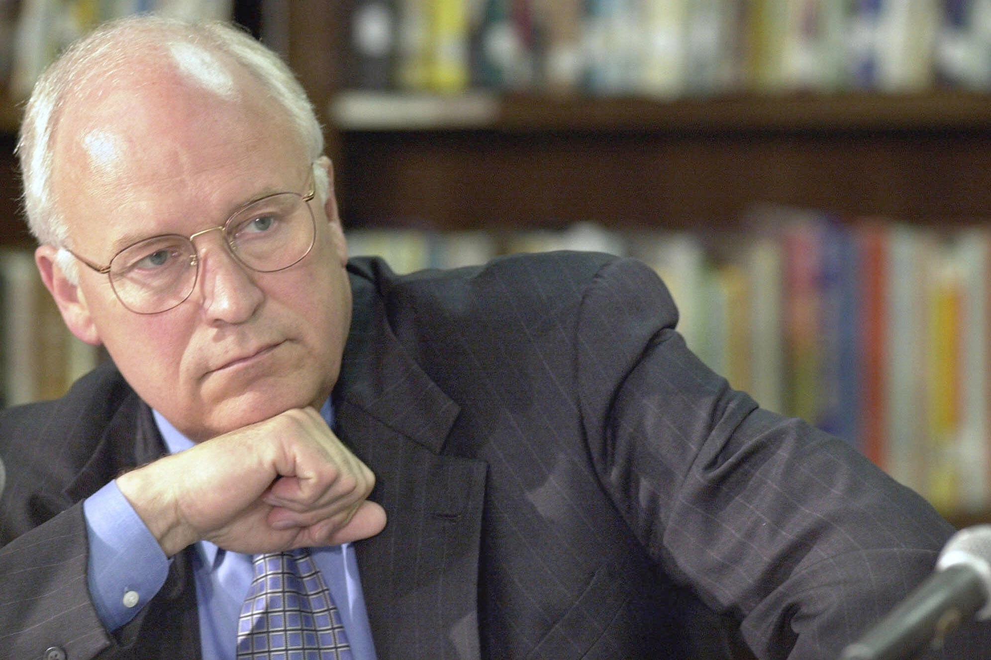 Dick Cheney, atëkohë kandidat i Partisë Republikane për zëvendëspresident, tek fliste më 2000 për praninë e trupave amerikane në Kosovë.