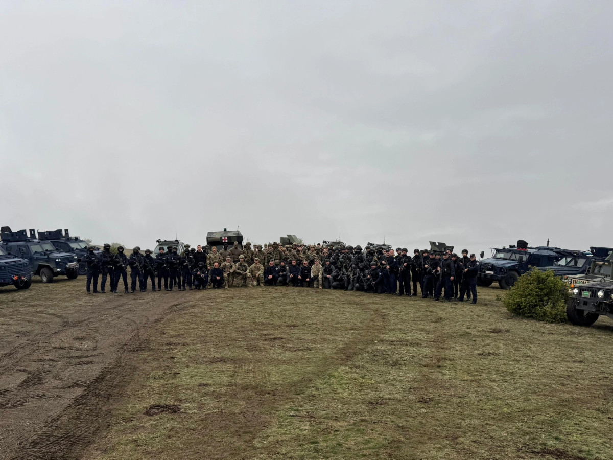 Policia e KFOR i kryejnë ushtrime në veri
