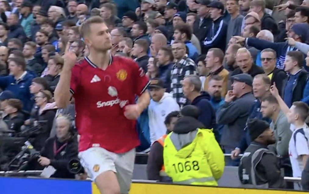 Barazim dramatik mes Tottenhamit dhe Manchester Unitedit