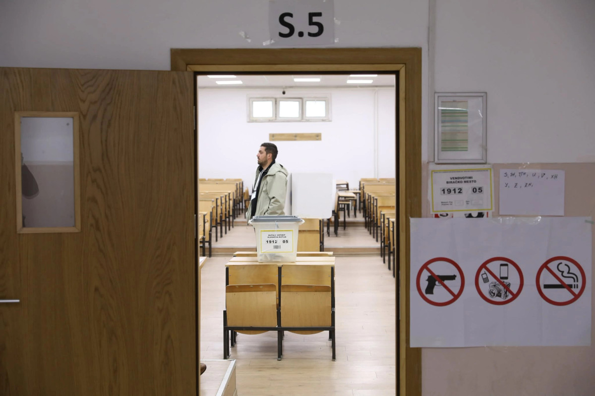 Nën 2  pjesëmarrja e votuesve në balotazh deri ora 9