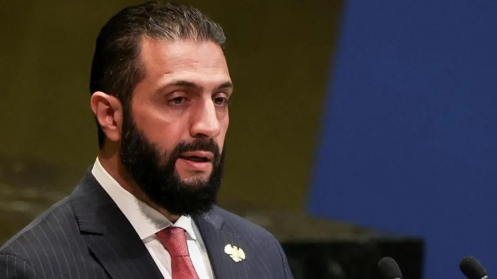 Sharaa i Sirisë mbërrin në SHBA për bisedime me Trumpin pas heqjes së sanksioneve