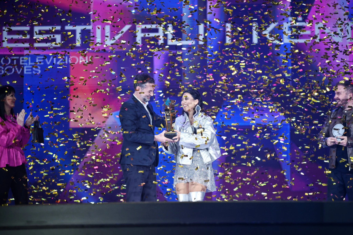  Rreze zjarr  merr  Diamantin blu  që pret vizën për  Eurosong   sonte në  Express 