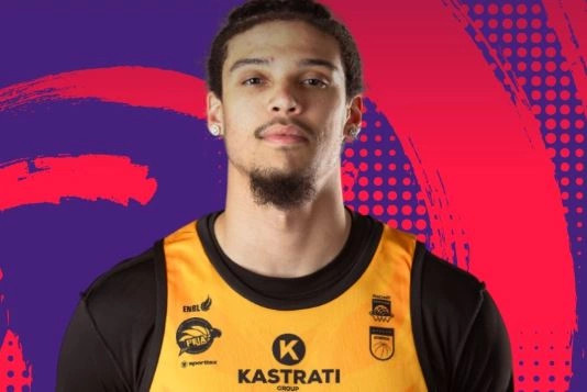 Edwardsi i Pejës  më i miri i xhiros