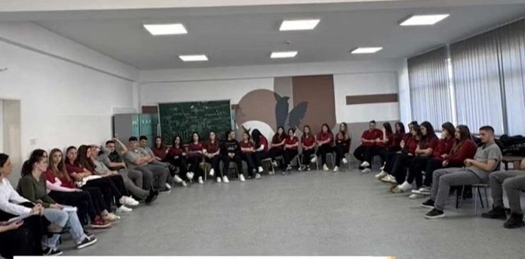 Nxënësit e Kosovës nga puna në biznese sigurojnë para për kauza bamirëse