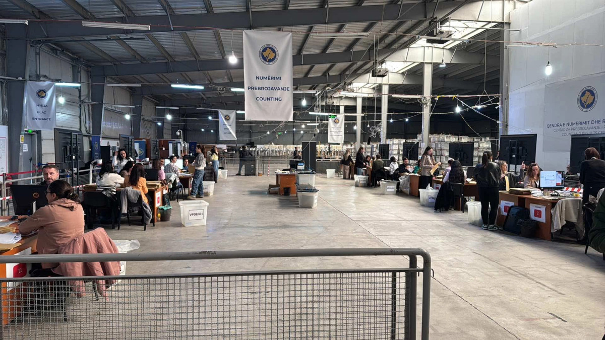 Nis procesi i numërimit të votave me postë  mbi 3 000 fletëvotime të refuzuara