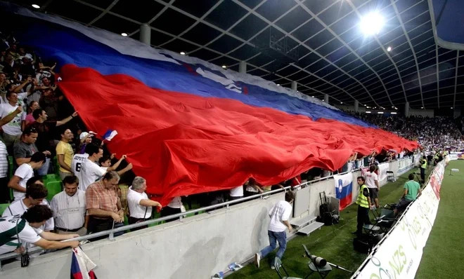 Sllovenët paralajmërojnë tifozët  S ka flamuj apo simbole të Kosovës përveç sektorit D